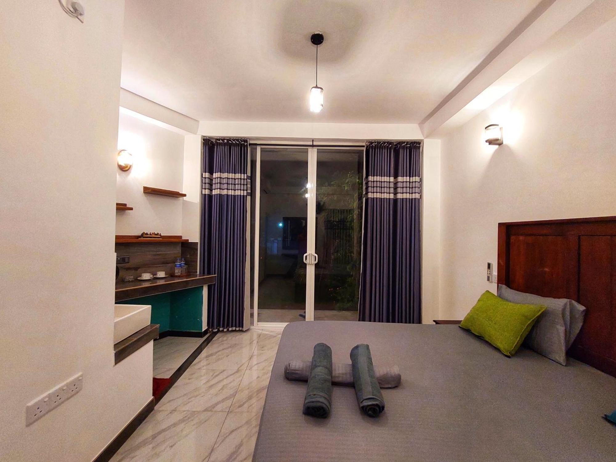 Chen Villa - Near Airport Negombo Kültér fotó
