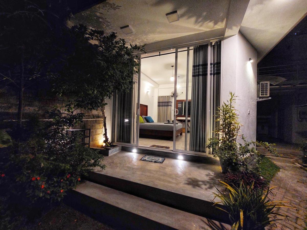 Chen Villa - Near Airport Negombo Kültér fotó