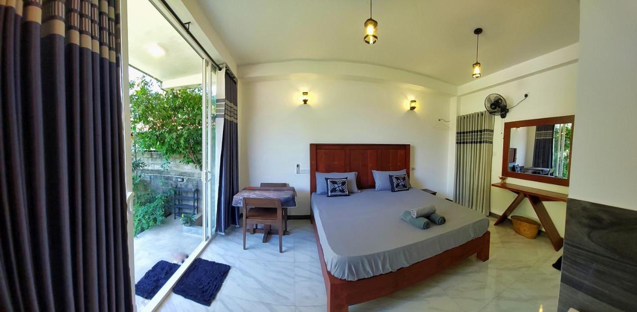 Chen Villa - Near Airport Negombo Kültér fotó