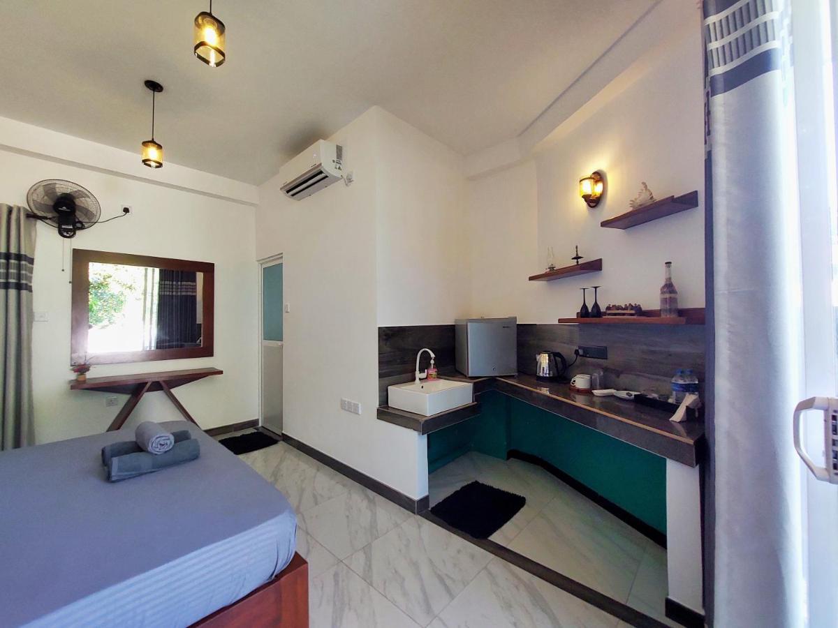 Chen Villa - Near Airport Negombo Kültér fotó