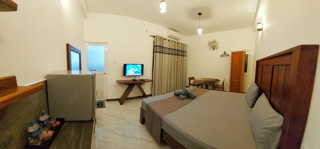 Chen Villa - Near Airport Negombo Kültér fotó