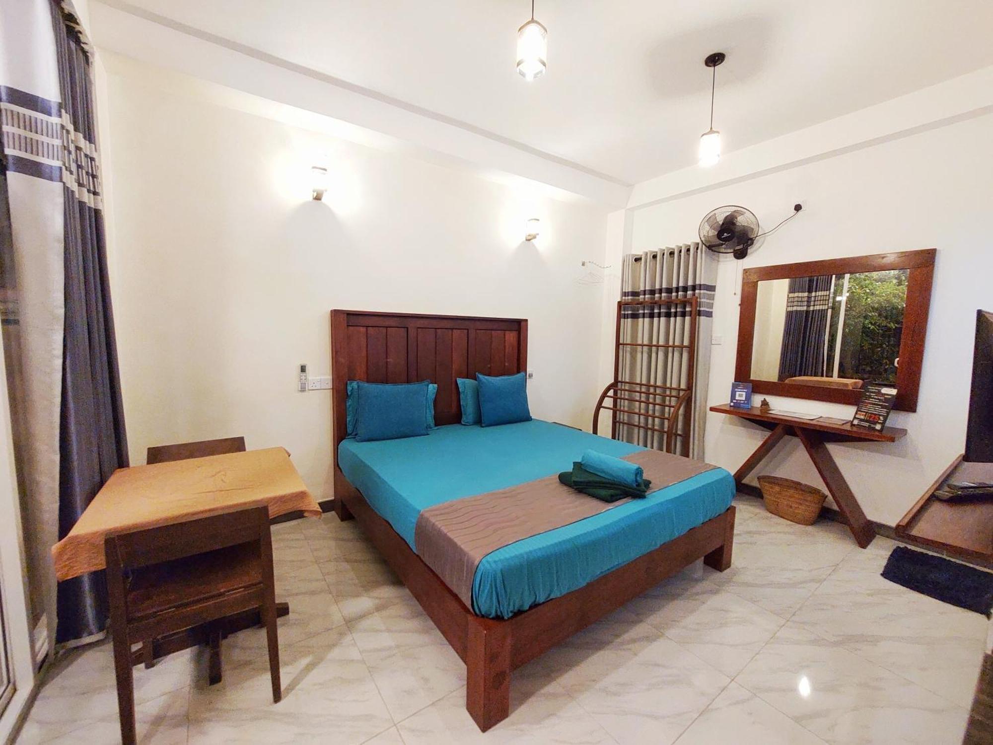 Chen Villa - Near Airport Negombo Kültér fotó